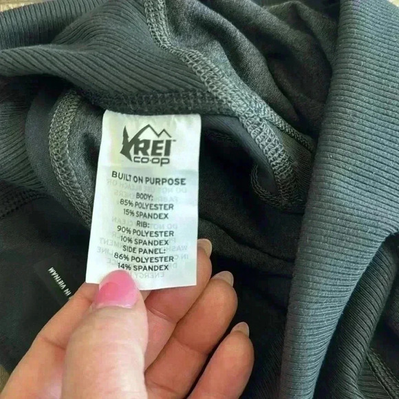 REI Athletic Leggings.  Dark Grey in color.  Women’s size medium. - Picture 4 of 8
